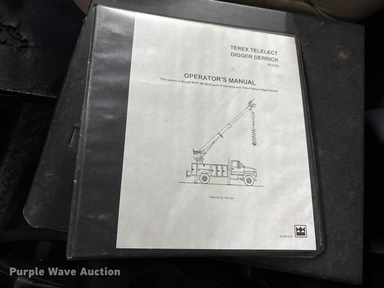 image for item FK1128 2005 GMC C8500 digger derrick truck