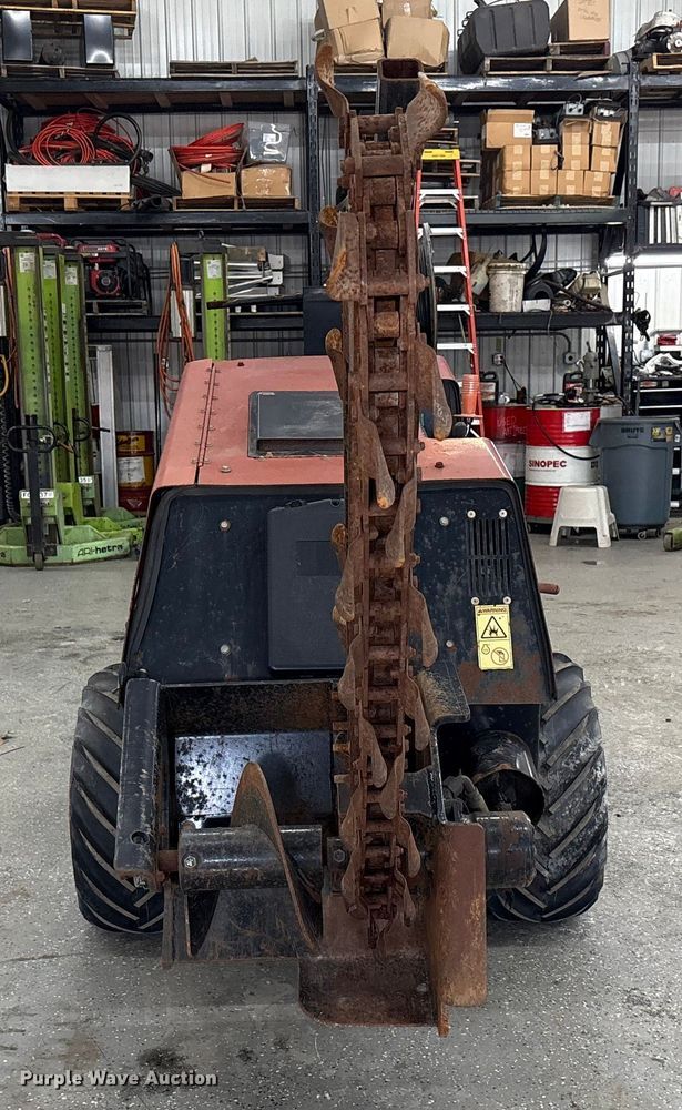 image for item FK1129 2015 Ditch Witch 410SX trencher