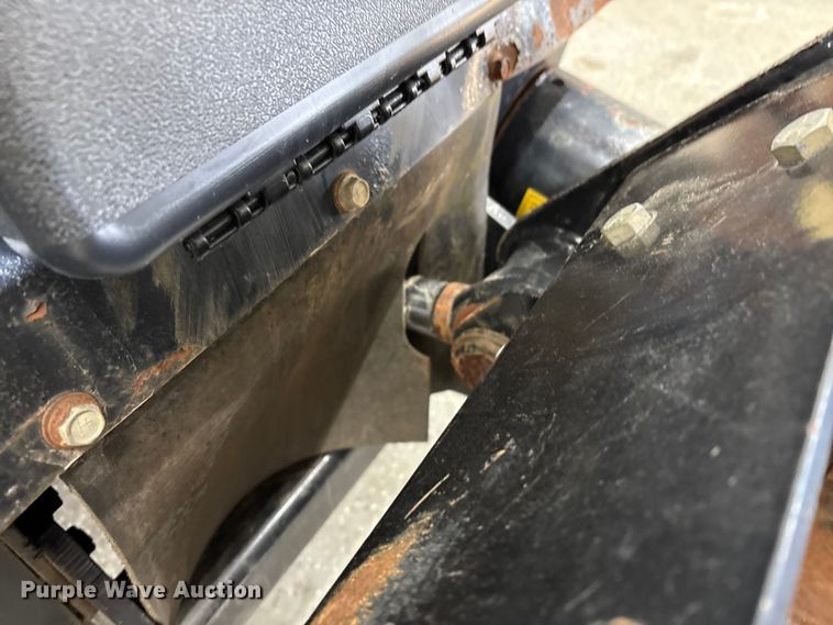 image for item FK1129 2015 Ditch Witch 410SX trencher