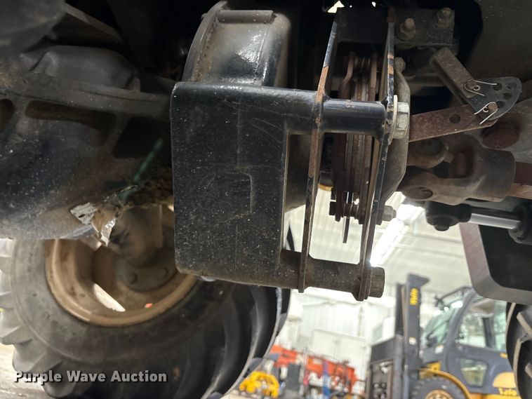 image for item FK1129 2015 Ditch Witch 410SX trencher