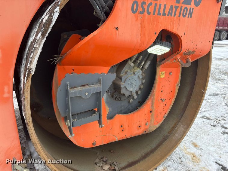 image for item FK1170 2014 Hamm HD120 double drum vibratory roller