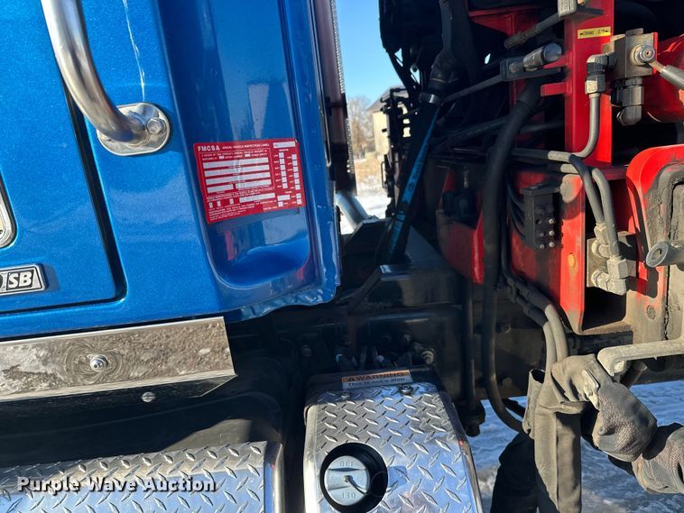 image for item FK1601 2018 Western Star 4700 crane truck