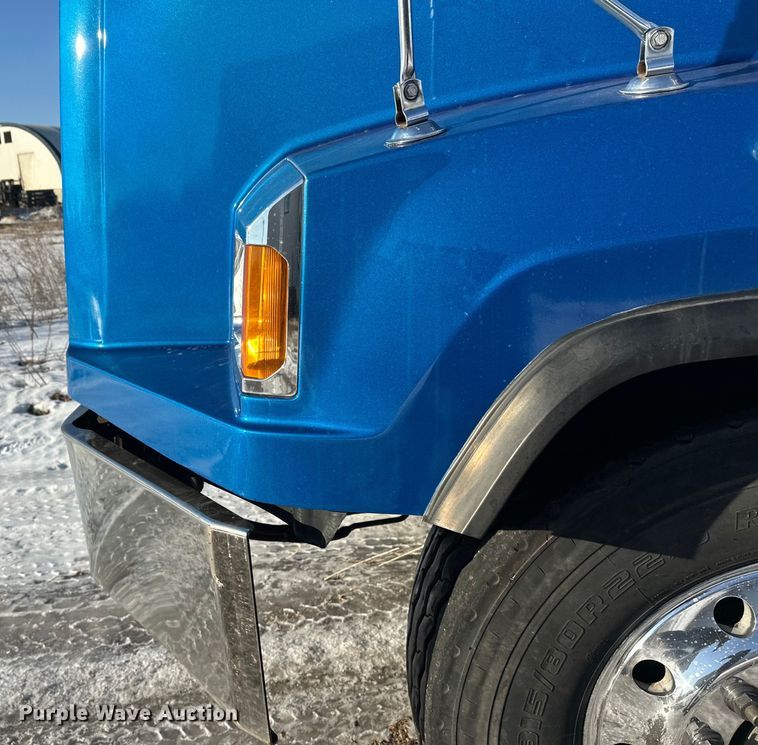 image for item FK1601 2018 Western Star 4700 crane truck