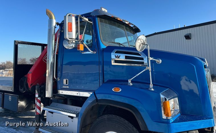 image for item FK1601 2018 Western Star 4700 crane truck