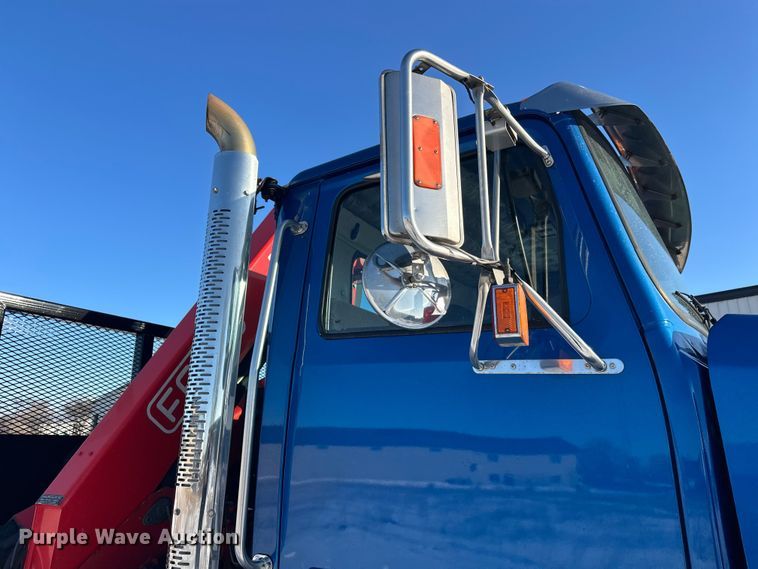 image for item FK1601 2018 Western Star 4700 crane truck