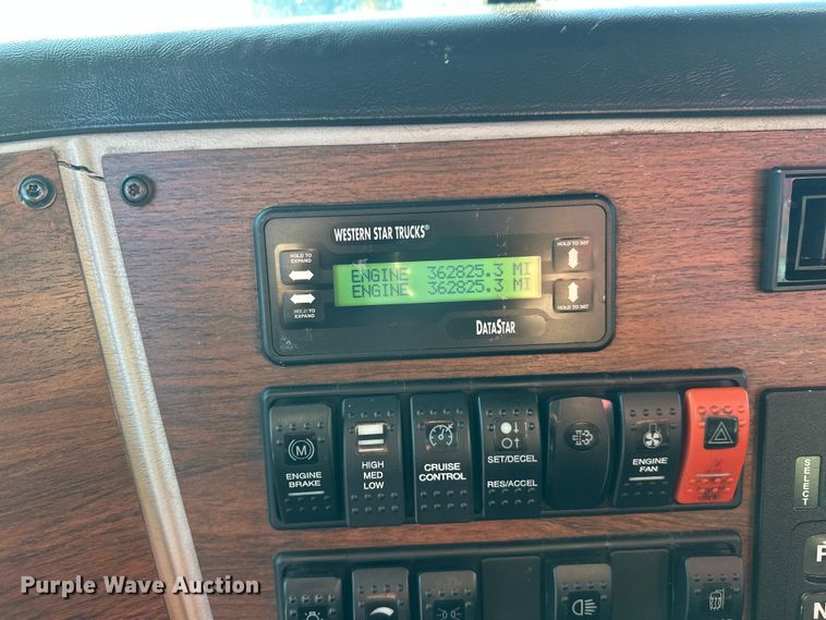 image for item FK1601 2018 Western Star 4700 crane truck