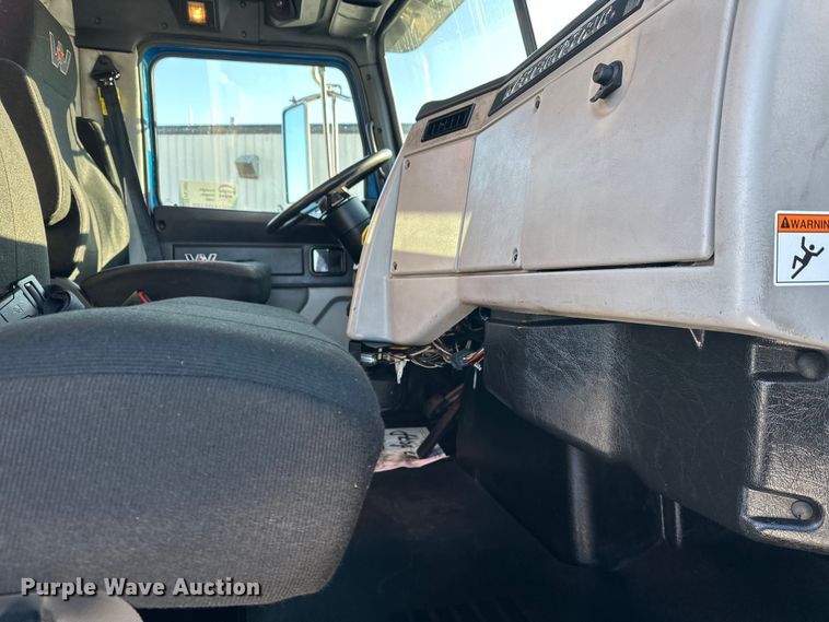 image for item FK1601 2018 Western Star 4700 crane truck