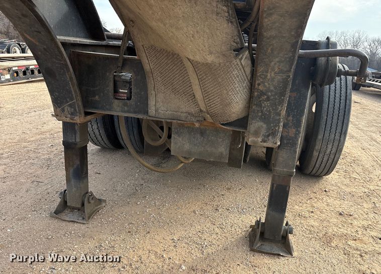 image for item FK2527 1985 Siebert lowboy equipment trailer