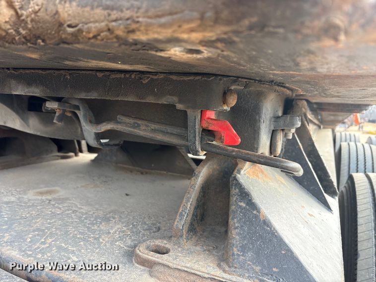 image for item FK2527 1985 Siebert lowboy equipment trailer