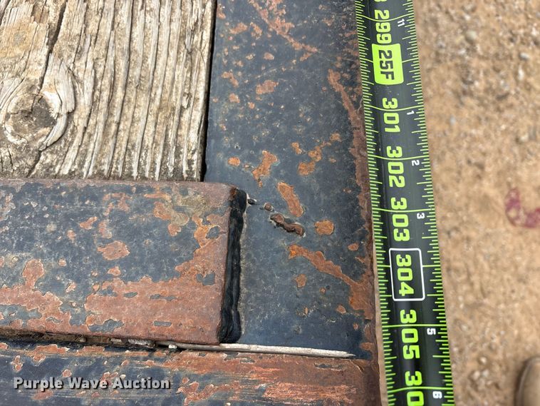 image for item FK2527 1985 Siebert lowboy equipment trailer