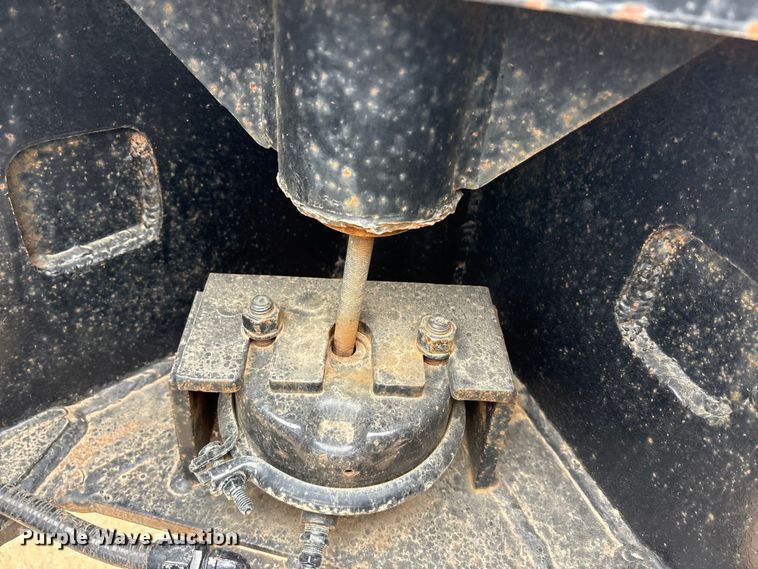 image for item FK2527 1985 Siebert lowboy equipment trailer