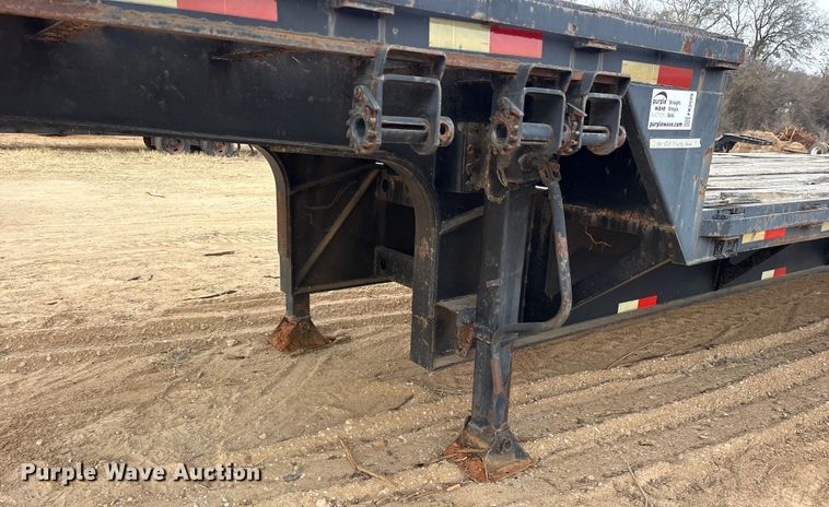 image for item FK2529 1986 Aztec drop deck equipment trailer