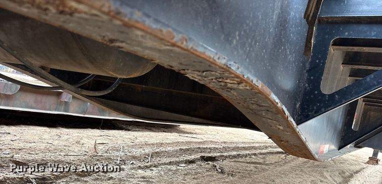 image for item FK2529 1986 Aztec drop deck equipment trailer