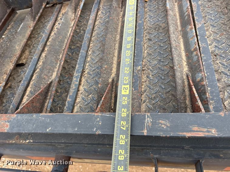 image for item FK2529 1986 Aztec drop deck equipment trailer