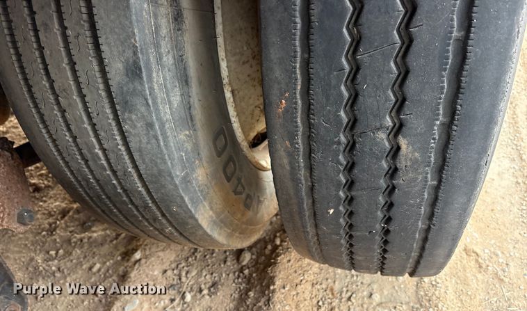 image for item FK2529 1986 Aztec drop deck equipment trailer