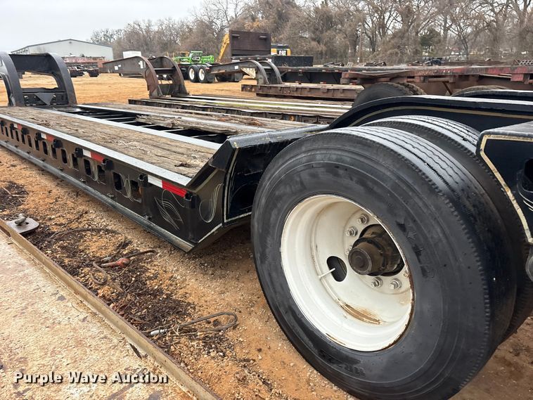 image for item FK2532 1985 Siebert 75T24BTM lowboy equipment trailer