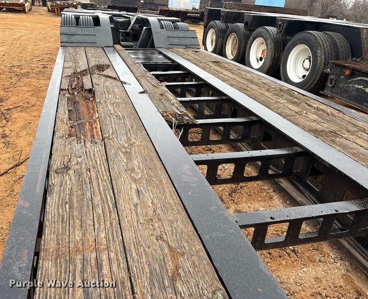 image for item FK2532 1985 Siebert 75T24BTM lowboy equipment trailer