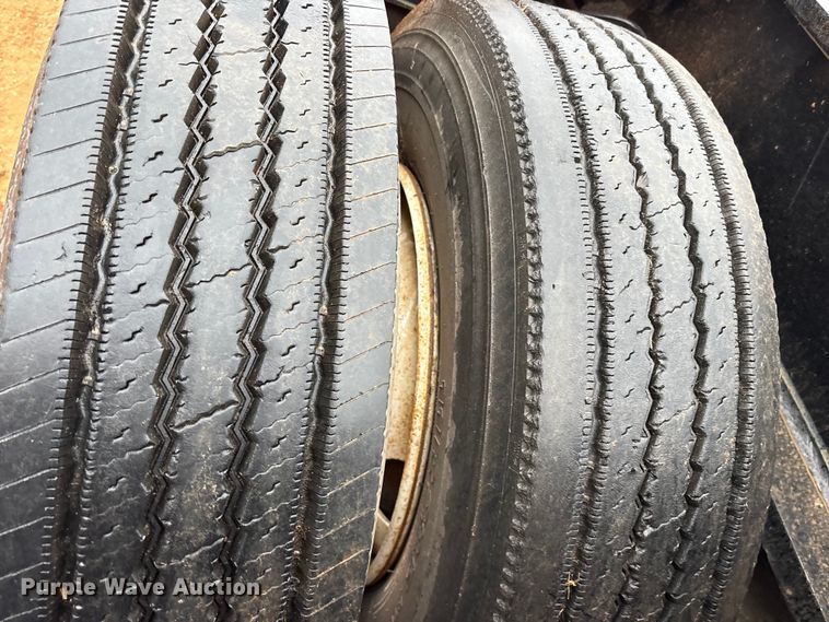 image for item FK2532 1985 Siebert 75T24BTM lowboy equipment trailer