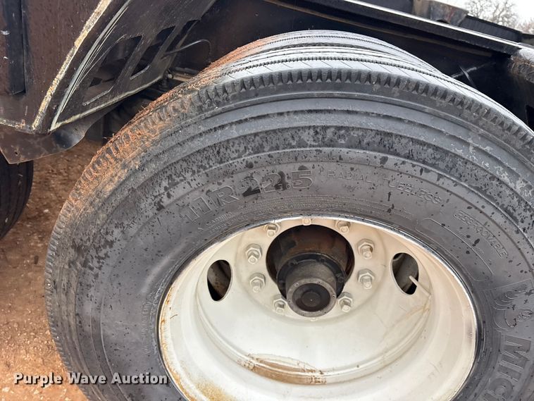 image for item FK2532 1985 Siebert 75T24BTM lowboy equipment trailer