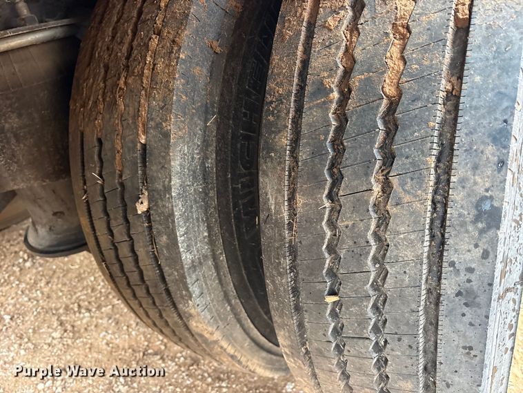 image for item FK2532 1985 Siebert 75T24BTM lowboy equipment trailer