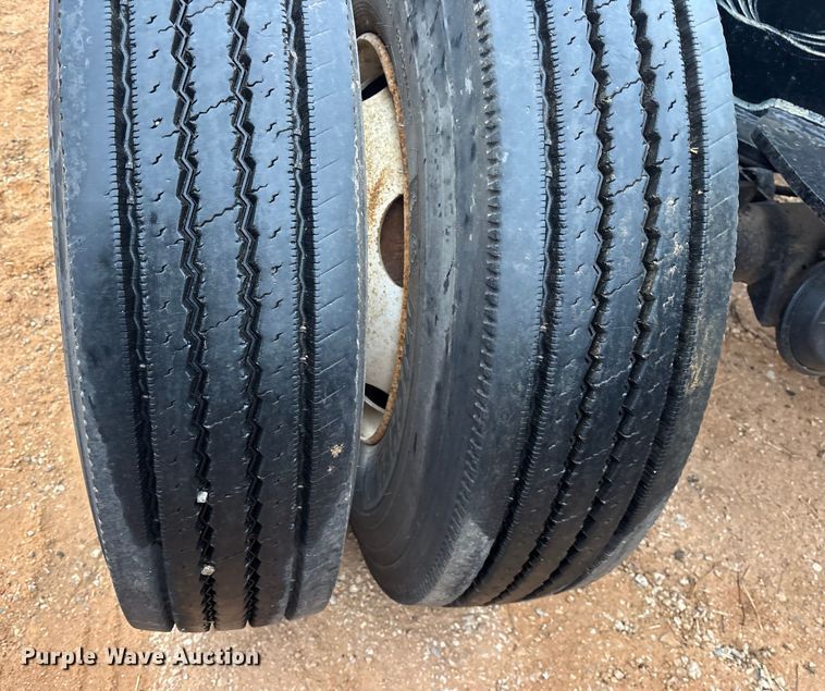 image for item FK2532 1985 Siebert 75T24BTM lowboy equipment trailer