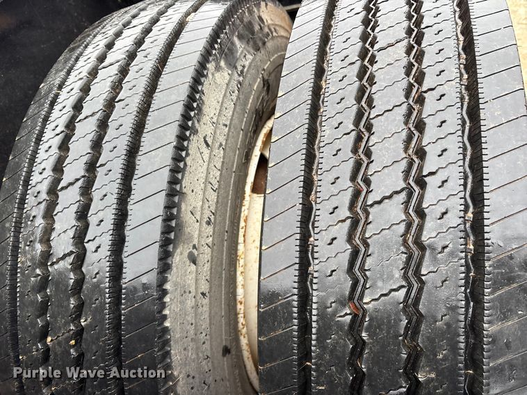 image for item FK2532 1985 Siebert 75T24BTM lowboy equipment trailer