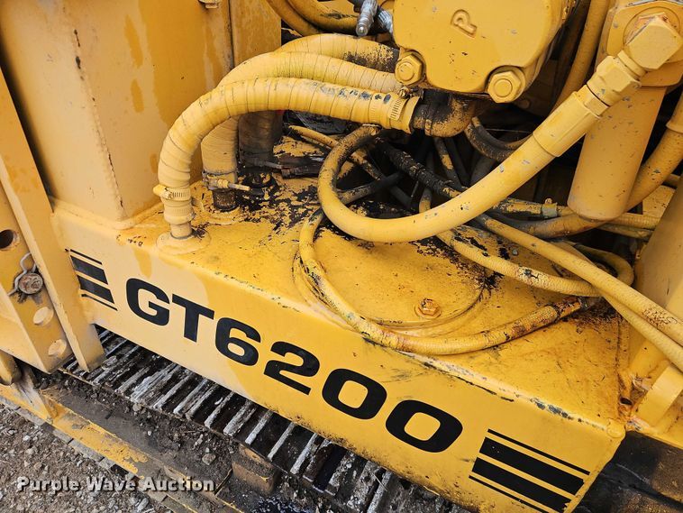 image for item FN5552 Gomaco GT6200 curb machine