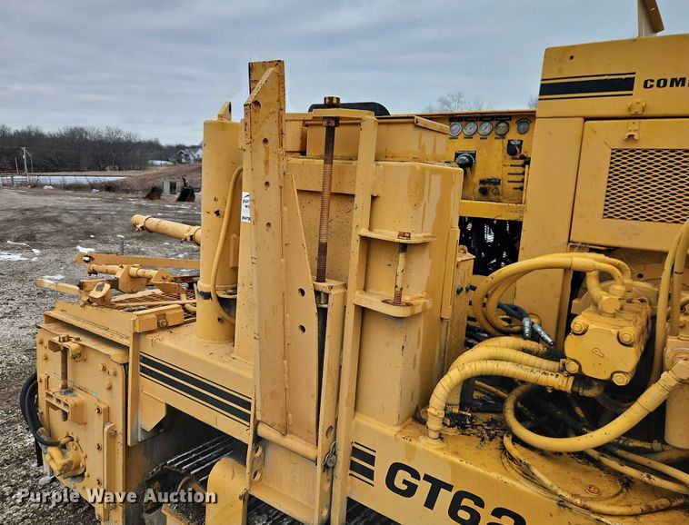 image for item FN5552 Gomaco GT6200 curb machine