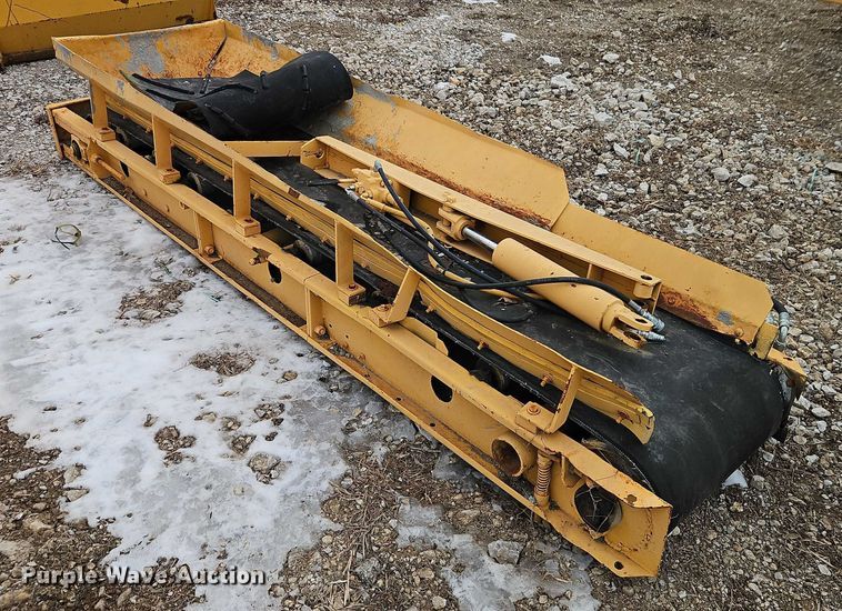 image for item FN5552 Gomaco GT6200 curb machine