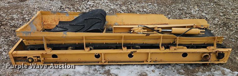 image for item FN5552 Gomaco GT6200 curb machine