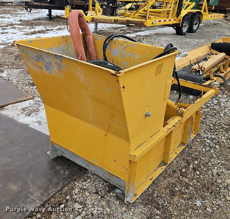 image for item FN5552 Gomaco GT6200 curb machine