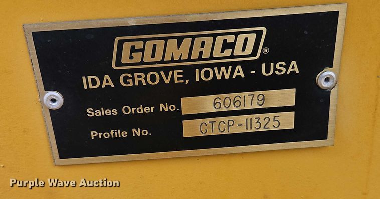 image for item FN5552 Gomaco GT6200 curb machine