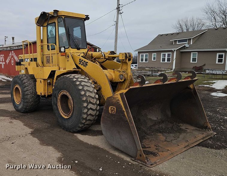 image for item FN5556 1992 Caterpillar 950F wheel loader