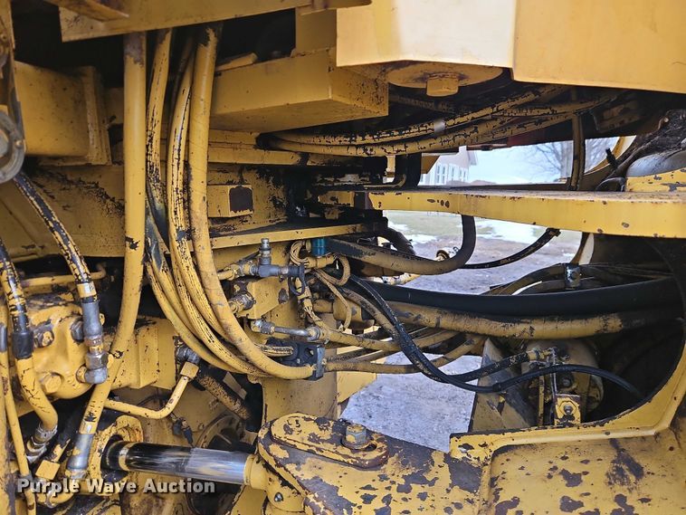 image for item FN5556 1992 Caterpillar 950F wheel loader