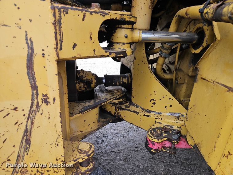 image for item FN5556 1992 Caterpillar 950F wheel loader