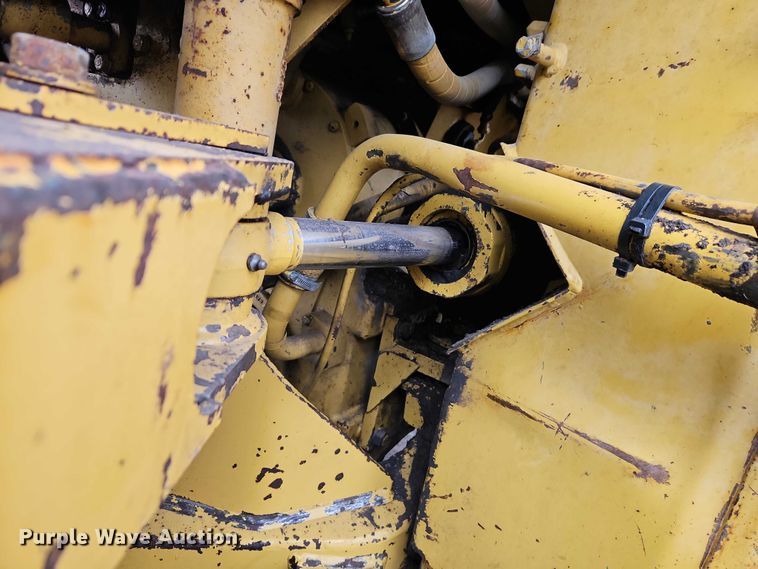 image for item FN5556 1992 Caterpillar 950F wheel loader