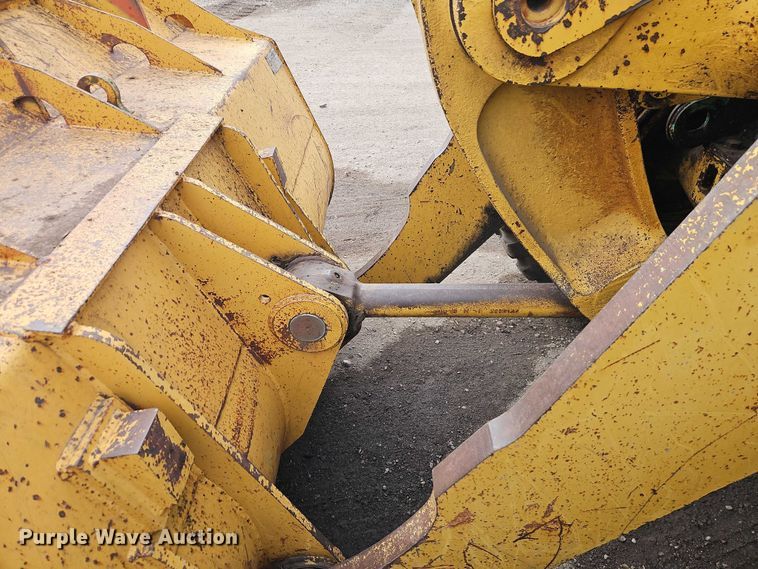 image for item FN5556 1992 Caterpillar 950F wheel loader