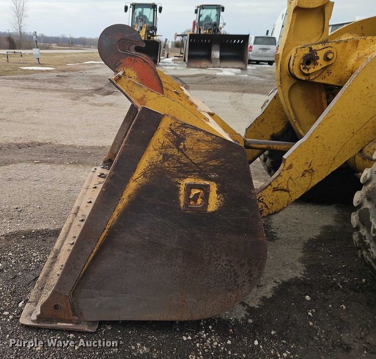 image for item FN5556 1992 Caterpillar 950F wheel loader