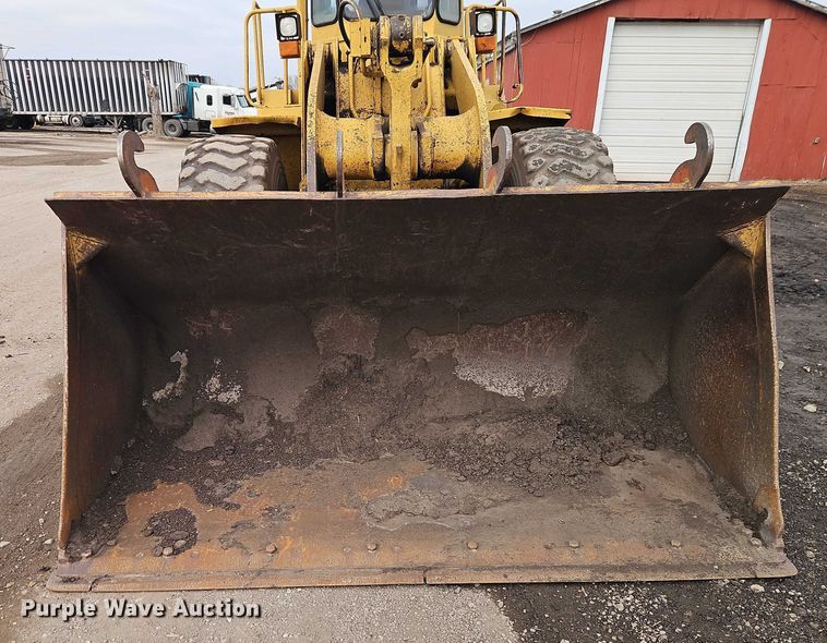 image for item FN5556 1992 Caterpillar 950F wheel loader