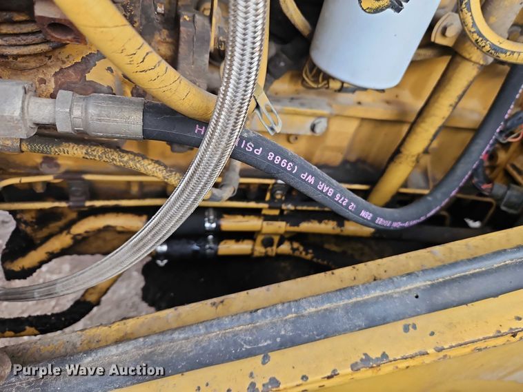 image for item FN5556 1992 Caterpillar 950F wheel loader