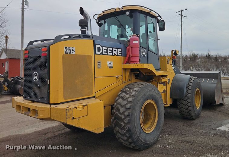 image for item FN5558 2015 John Deere 624K wheel loader