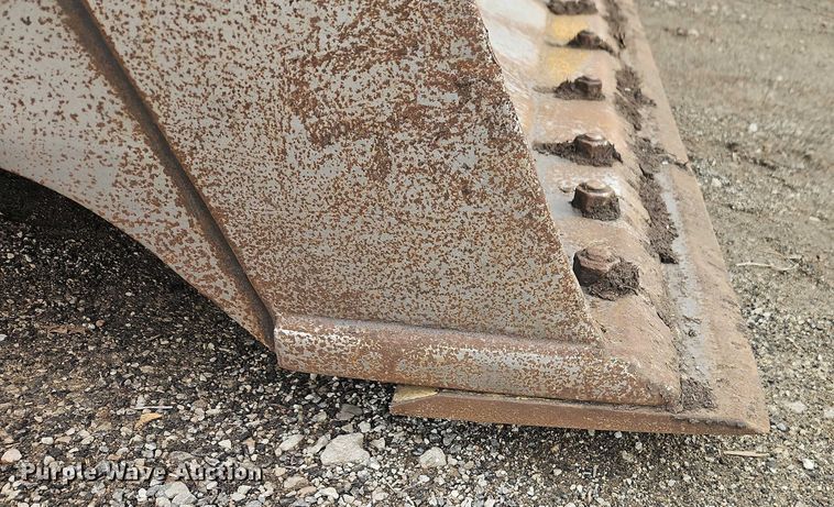 image for item FN5558 2015 John Deere 624K wheel loader