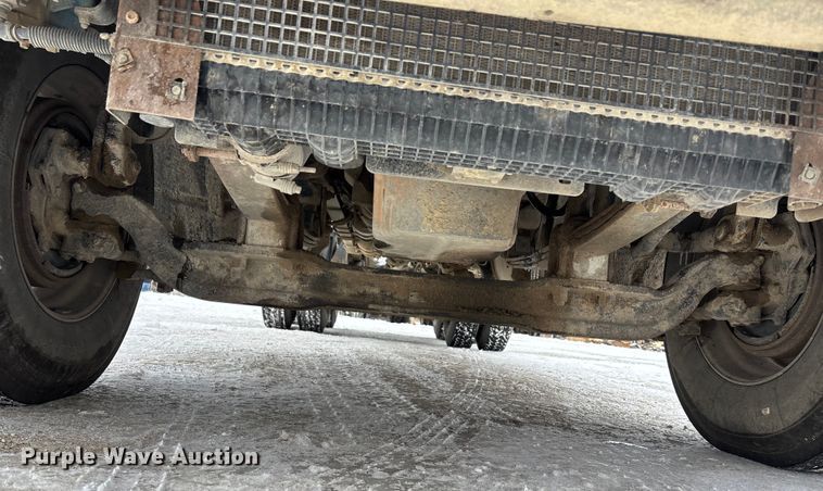 image for item FO3502 2006 Freightliner Columbia semi truck