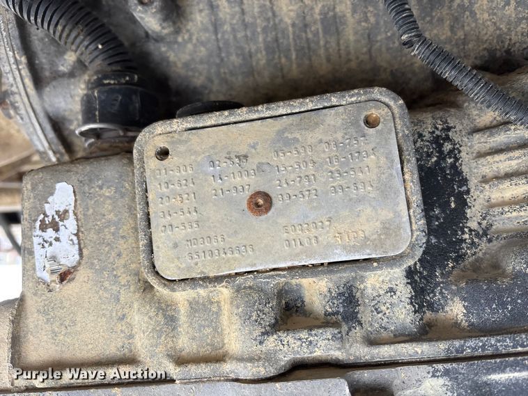 image for item FO3505 2002 International 2554 water truck