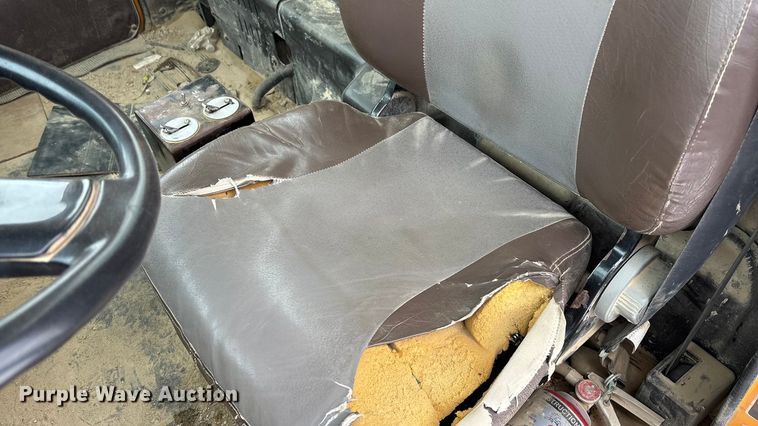 image for item FO3505 2002 International 2554 water truck