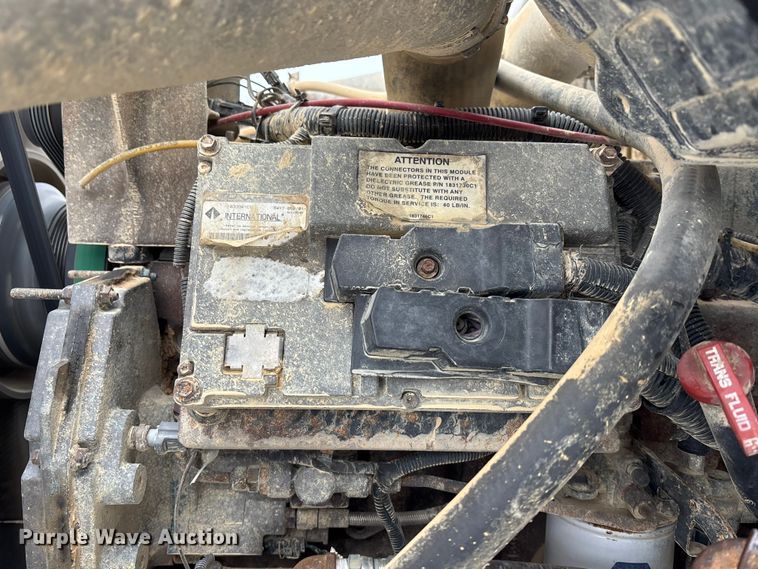 image for item FO3505 2002 International 2554 water truck