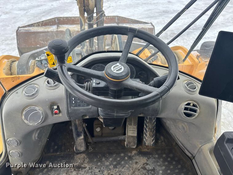 image for item FO3506 2016 Volvo L220H wheel loader