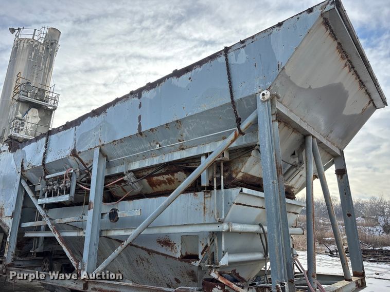image for item FO3509 Con-E-Co Low Pro concrete plant