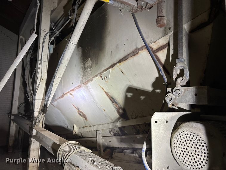 image for item FO3510 1993 Con-E-Co concrete plant