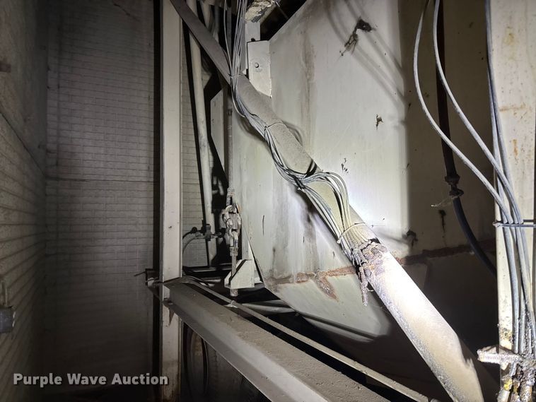 image for item FO3510 1993 Con-E-Co concrete plant